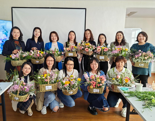 女神節里笑容翻飛，歡樂不退